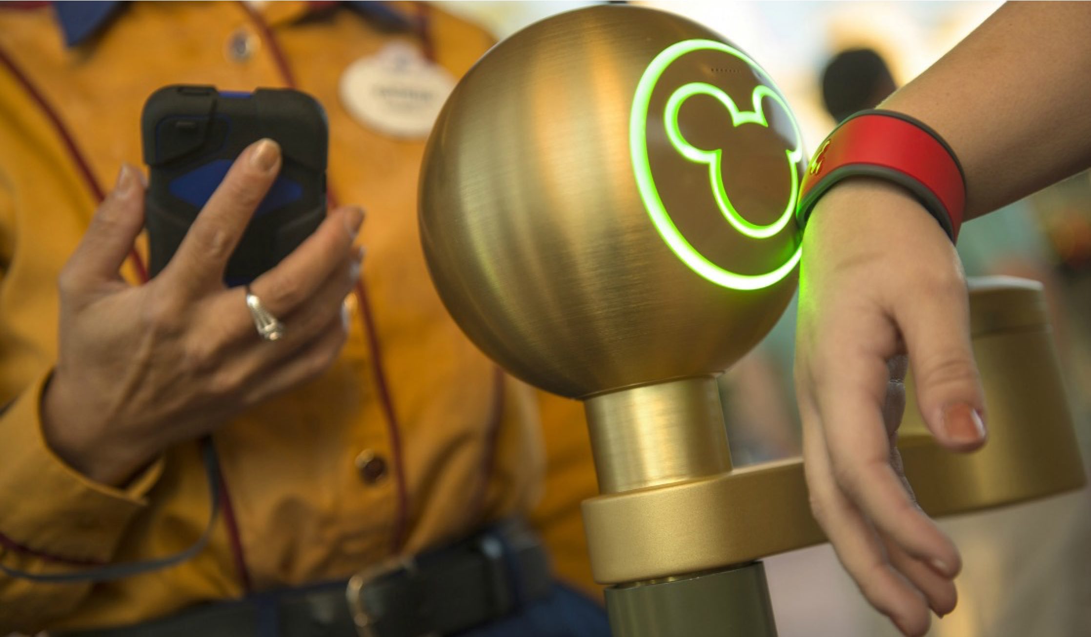 disney-world-fastpass-magicband How to use the technology in your business to innovate your offering